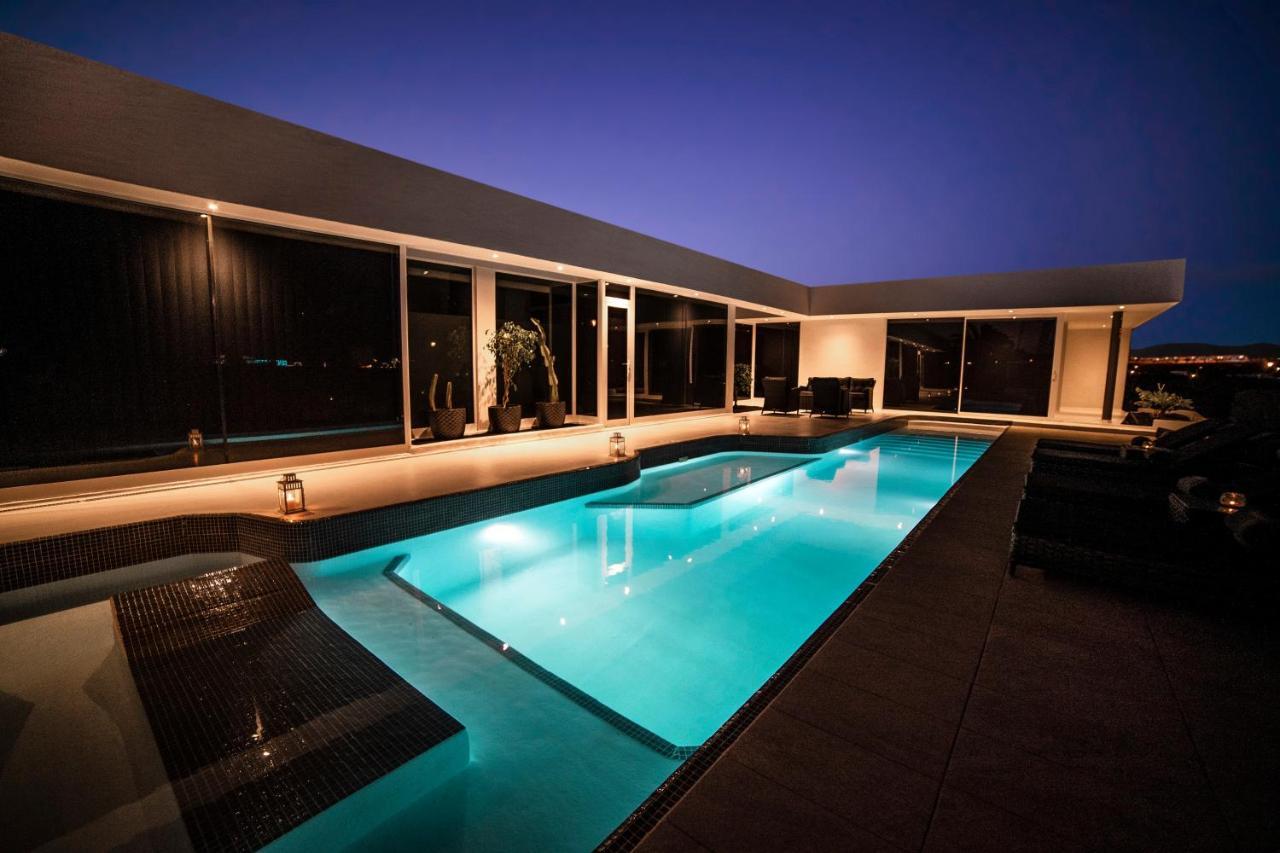 Valhalla Villa Playa Blanca  Exterior photo